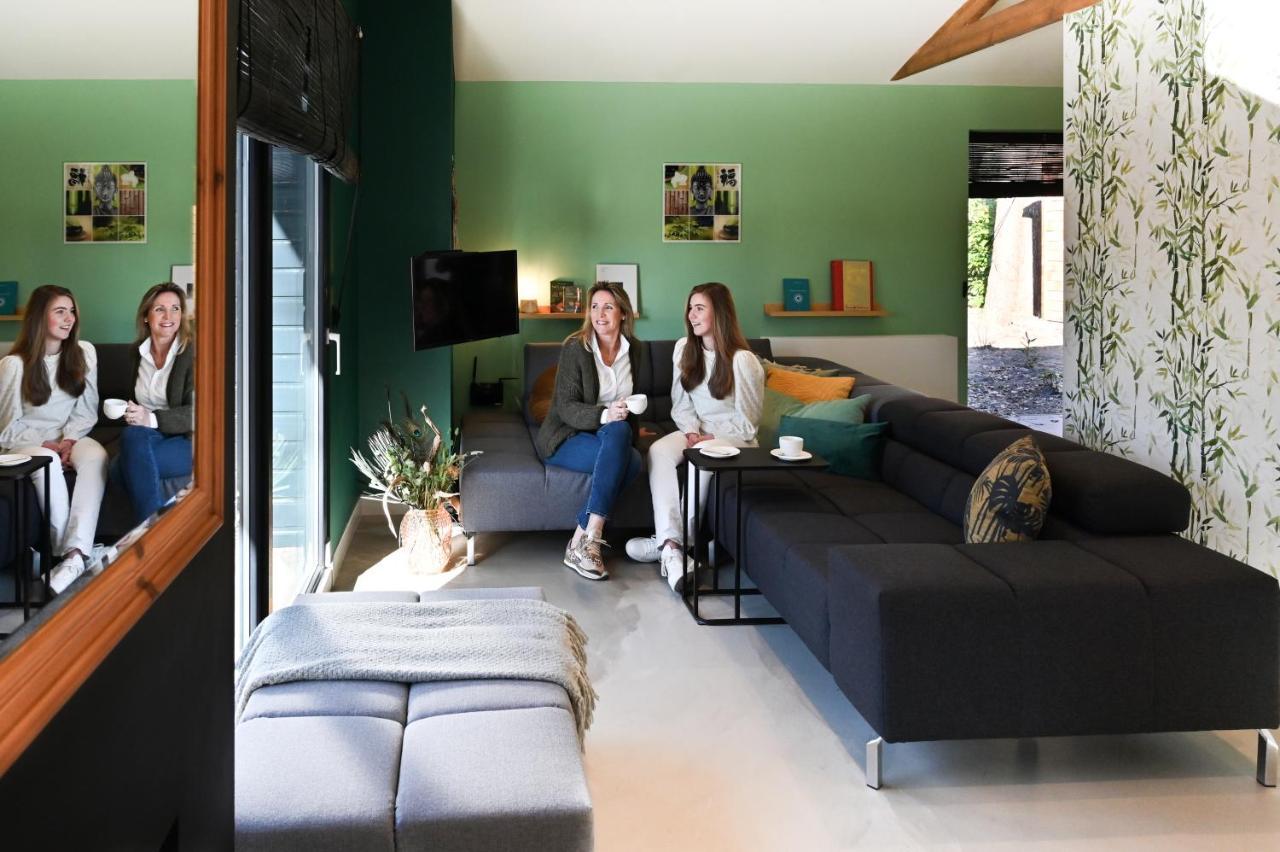 Zen-Bungalow No 1 Met Sauna En Hottub Rheezerveen Zewnętrze zdjęcie