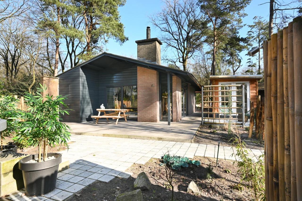 Zen-Bungalow No 1 Met Sauna En Hottub Rheezerveen Zewnętrze zdjęcie
