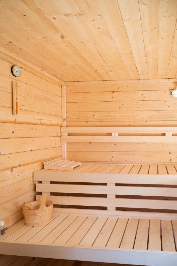 Zen-Bungalow No 1 Met Sauna En Hottub Rheezerveen Zewnętrze zdjęcie