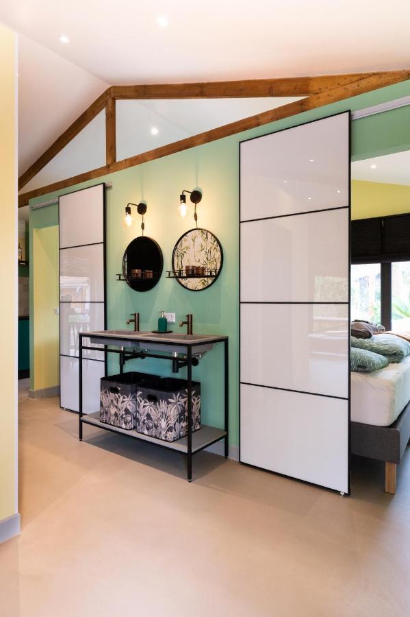 Zen-Bungalow No 1 Met Sauna En Hottub Rheezerveen Zewnętrze zdjęcie