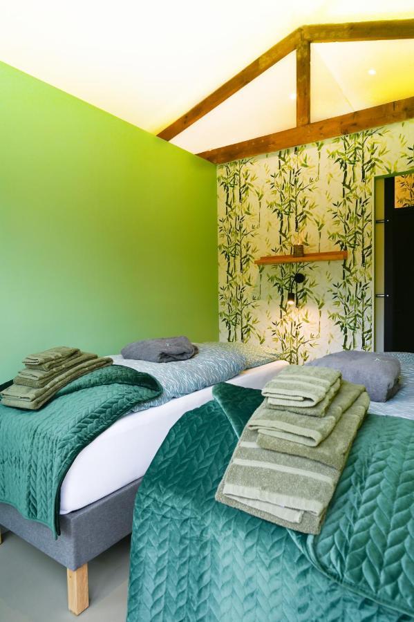 Zen-Bungalow No 1 Met Sauna En Hottub Rheezerveen Zewnętrze zdjęcie
