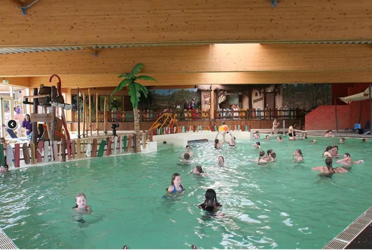 Zen-Bungalow No 1 Met Sauna En Hottub Rheezerveen Zewnętrze zdjęcie
